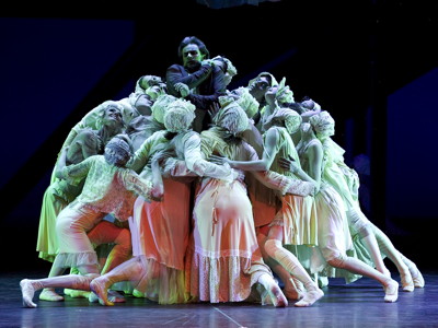 Photo by Gene Schiavone.