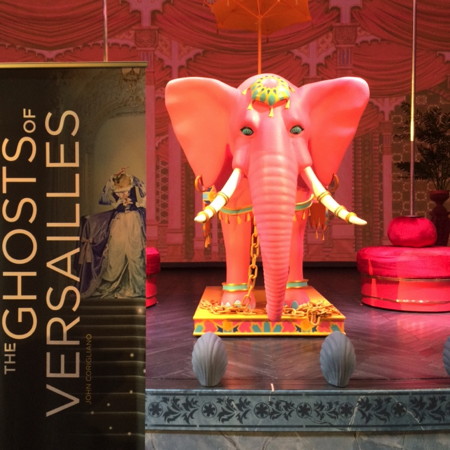 Ghosts Versailles set