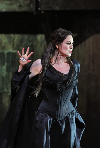 All photos ©Cory Weaver/San Francisco Opera.