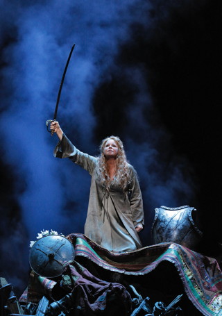 All photos ©Cory Weaver/San Francisco Opera.
