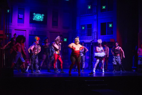 Photos courtesy Woodlawn Theatre.
