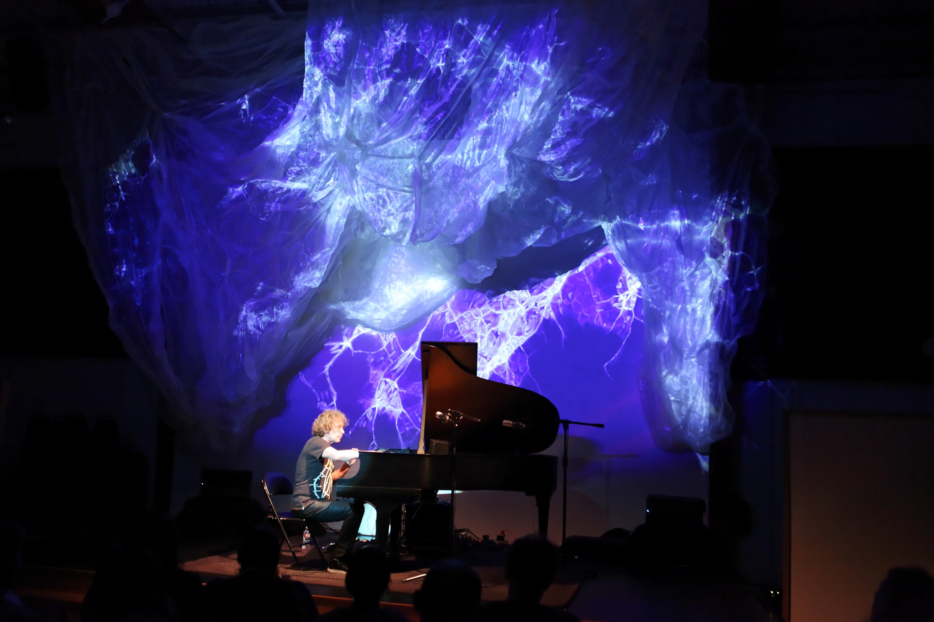 Composer-pianist Peter Manning Robinson unveils The Refractor Piano™ in its debut concert at Bergamot Station on April 28, 2016, in Santa Monica, California. Photo credit: Michael Rueter/Capture Imaging.
