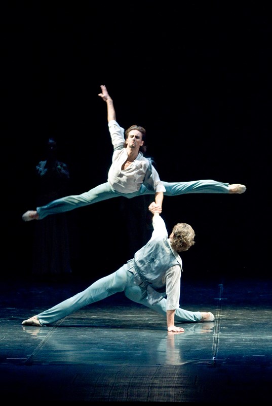 Eifman Ballet of St. Petersburg’s “Tchaikovsky” – at the Dorothy Chandler Pavilion – ArtsBeatLA Eifman Ballet of St. Petersburg’s “Tchaikovsky” – at the Dorothy Chandler Pavilion – ArtsBeatLA